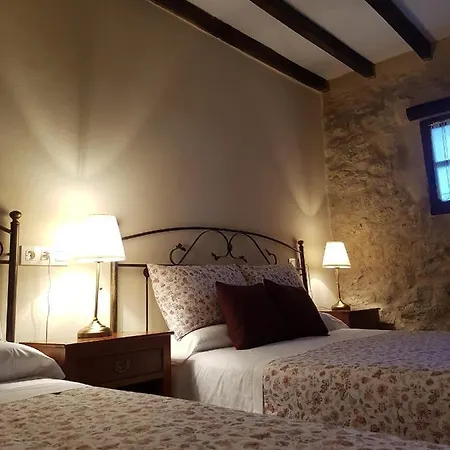 Inn Condado De La Mota *
