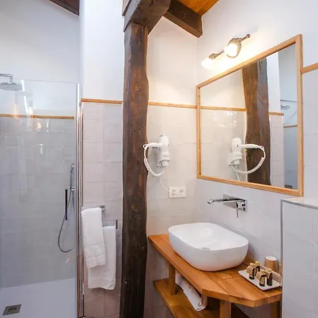 Condado De La Mota Inn *