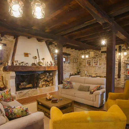 Kro Condado De La Mota Mogro