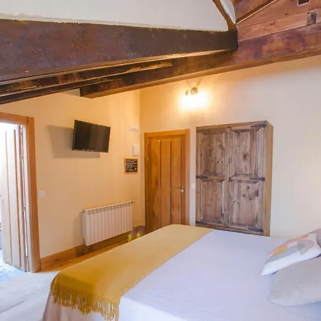 Condado De La Mota *