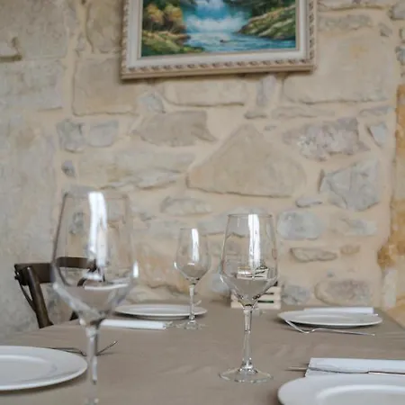 Kro Condado De La Mota *