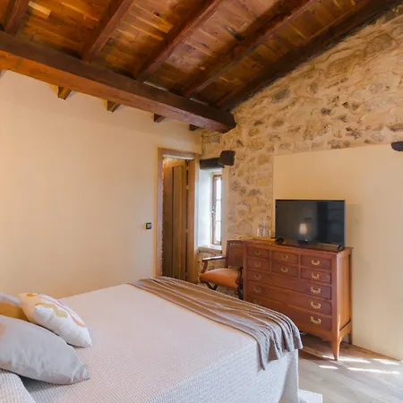 Kro Condado De La Mota Mogro