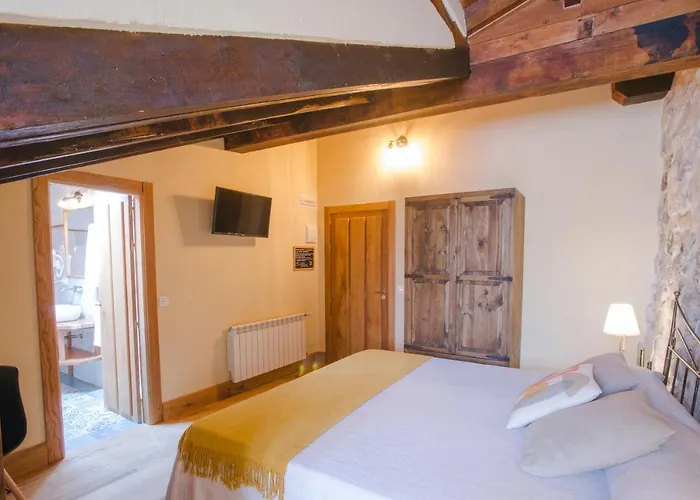 Condado De La Mota *