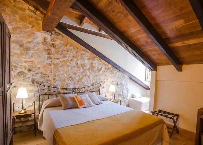 Condado De La Mota 여관 모그로