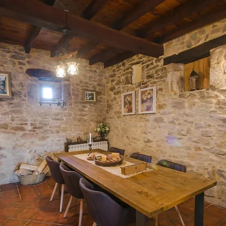 Condado De La Mota Mogro