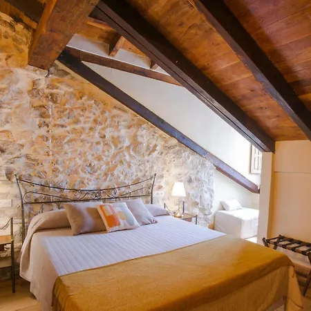 Condado De La Mota Inn Mogro