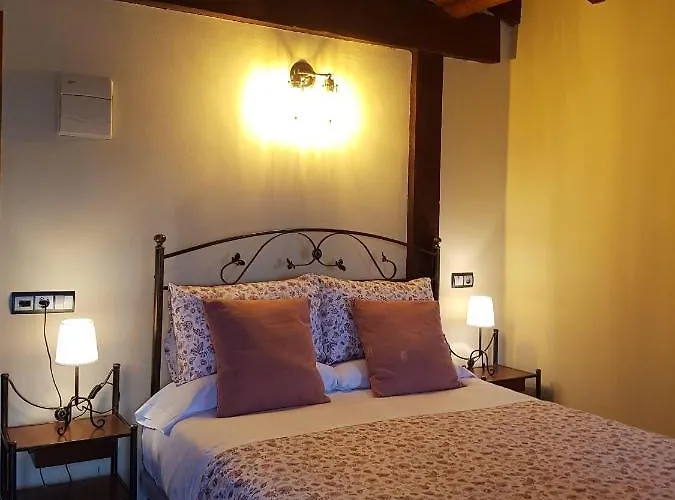 Inn Condado De La Mota