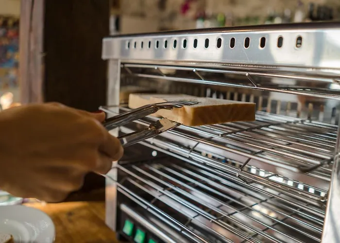 Inn Condado De La Mota *